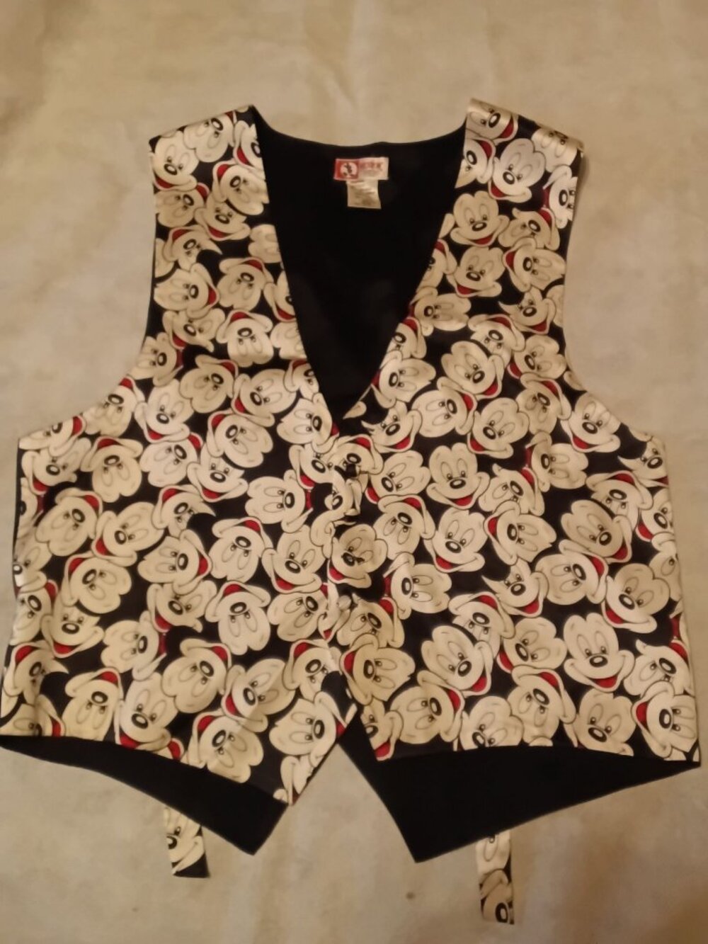 Mickey Unlimited Mickey Mouse Vest L / XL Disney